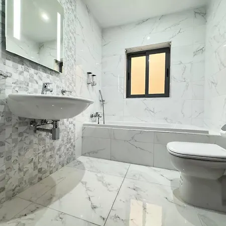 Villa Bayside1 Malta